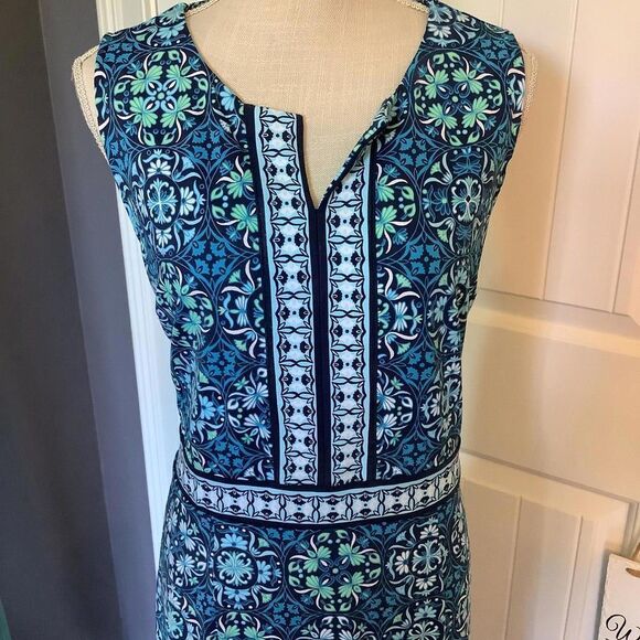 Elegant Floral Print Sleeveless Dress - Picture 3 of 7